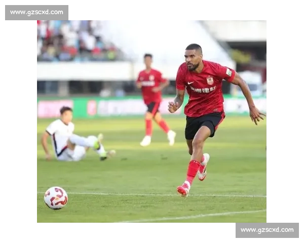 海米提 8 次解围难阻亚泰客场告负 赛后表态盼终场佳音 海米提 8 次解围难阻亚泰客场告负 赛后表态盼终场佳音